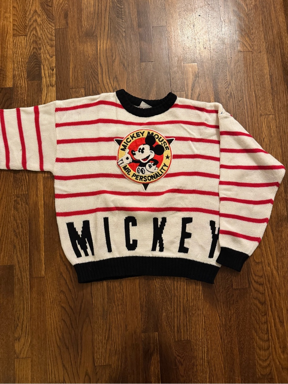 Vintage Mickey and co sweater size large